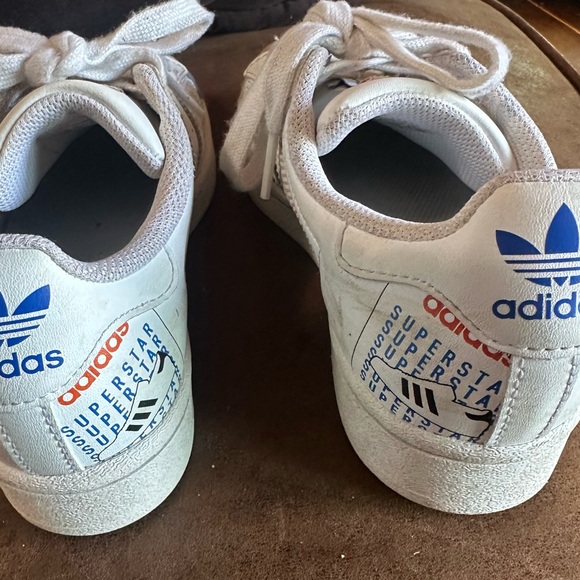 Adidas Superstar Youth 3.5Y White Sneakers w/ Colorful Stamp Toe & Stripe Design - Picture 12 of 16